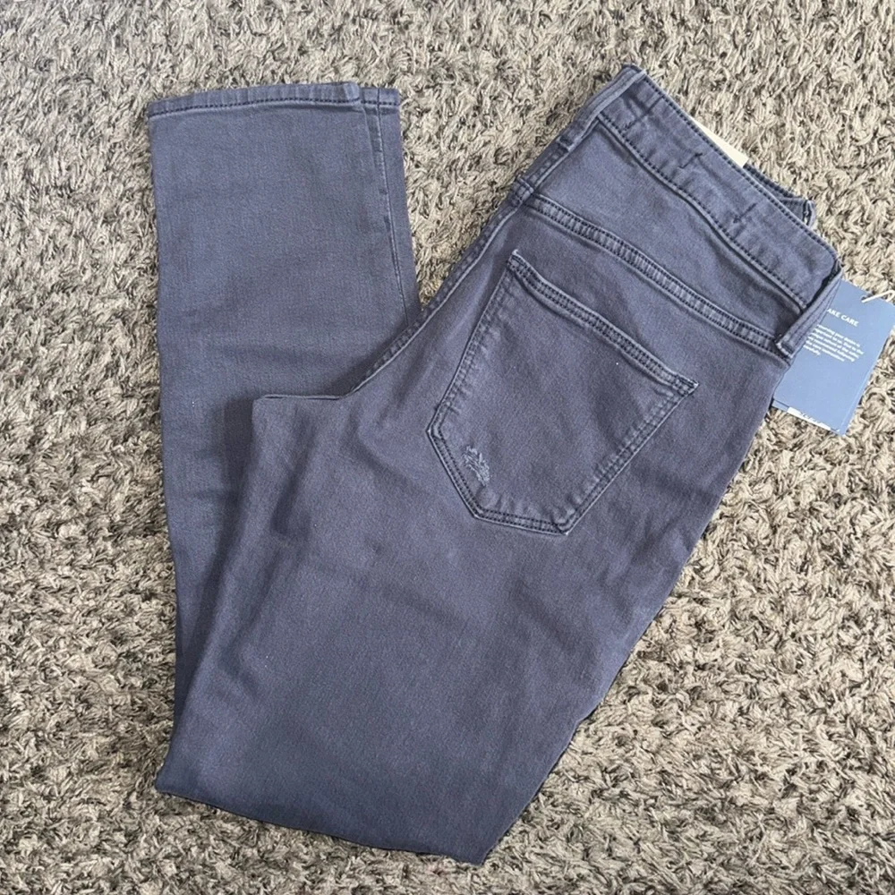 Universal Thread Jeans - Picture 2 of 16